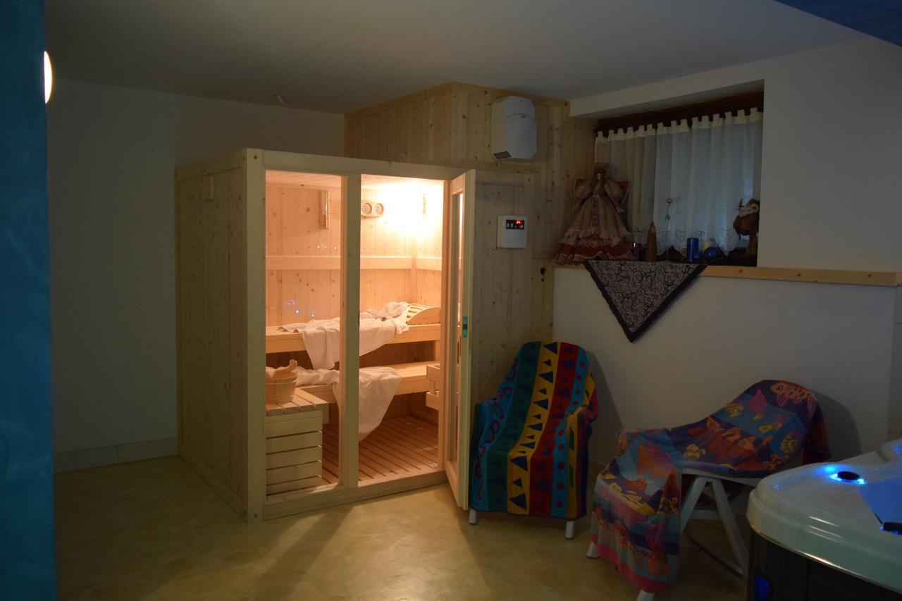Hotel Alpenrose Алеге Екстериор снимка