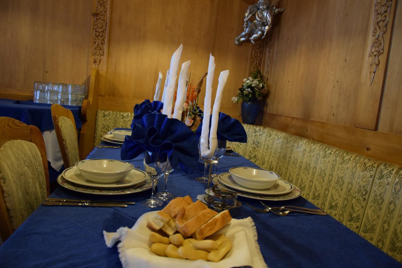Hotel Alpenrose Алеге Екстериор снимка