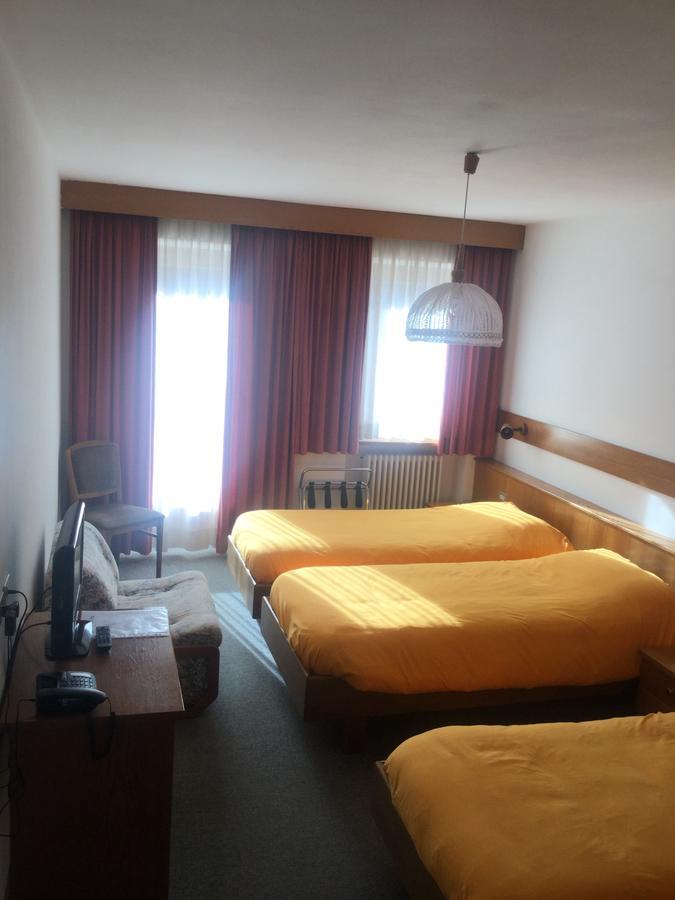 Hotel Alpenrose Алеге Екстериор снимка